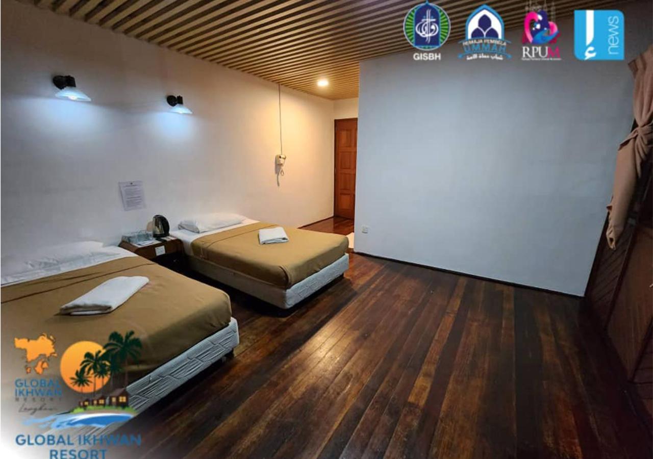 Global Ikhwan Resort Kuah Bagian luar foto